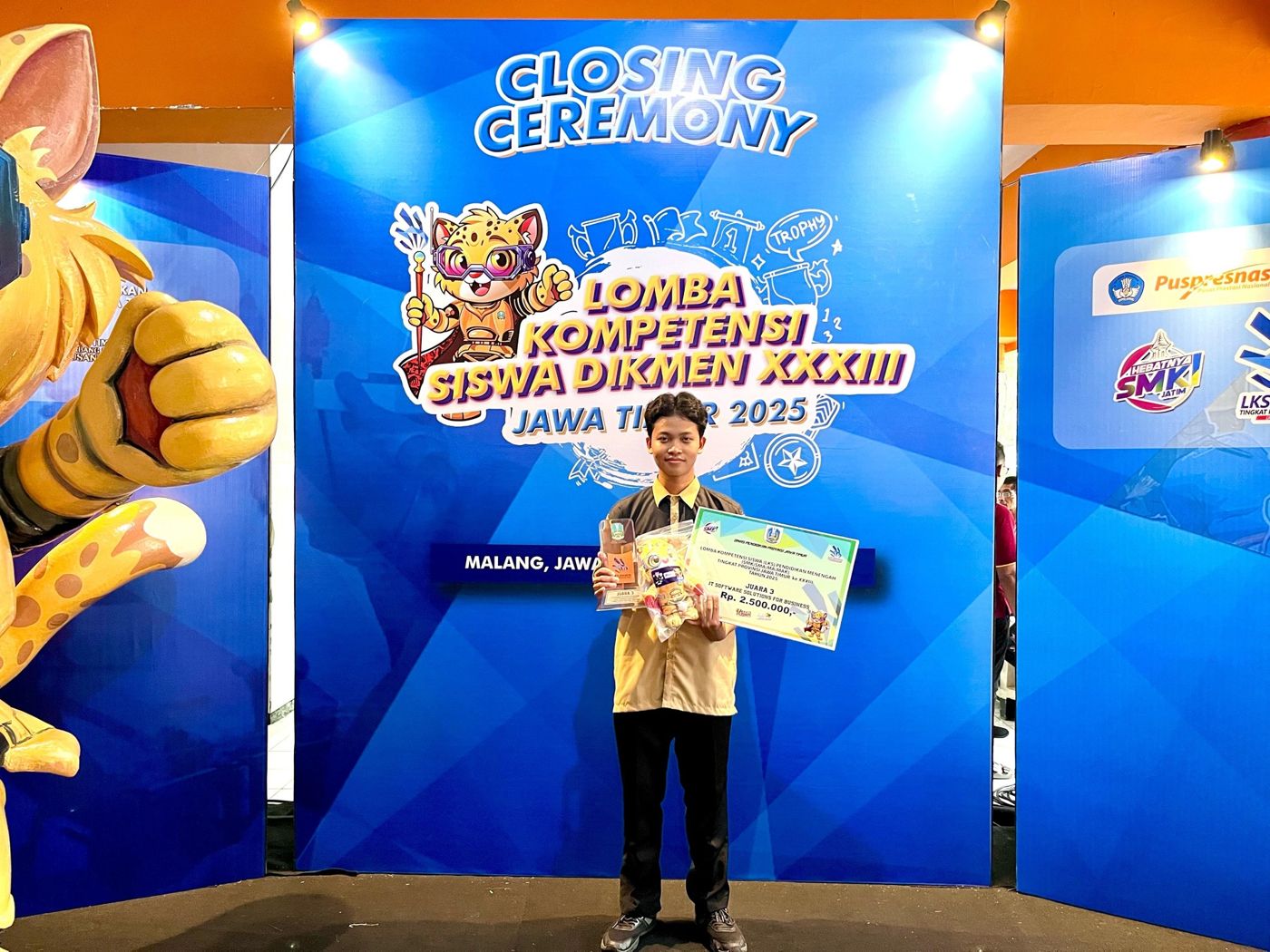 Alhamdulillah Mohammad Rifal Al Fahri XII RPL SMKN 2 Buduran meraih Juara 3 IT SOFTWARE SOLUTIONS FOR BUSINESS