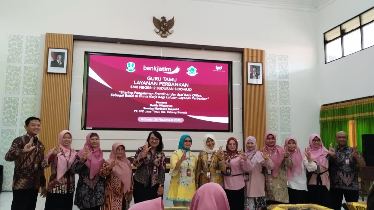 Kegiatan Kerjasama dengan Mendatangkan Guru Tamu untuk Jurusan LPb (Layanan Perbankan)