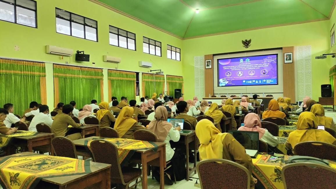 Sambut Tahun Ajaran Baru melalui Workshop Pembelajaran Mendalam Berbasis AI