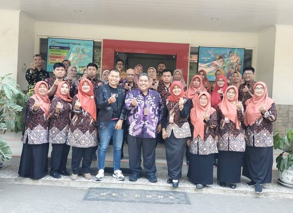 Pelatihan Kewirausahaan Bersama Bapak KADIN Koperasi Sidoarjo dan Para Praktisi Usahawan