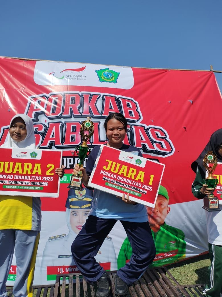 Selamat! Stella Maria Poernomo Juara 1 Tolak Peluru PORKAB DISABILITAS Kabupaten Sidoarjo