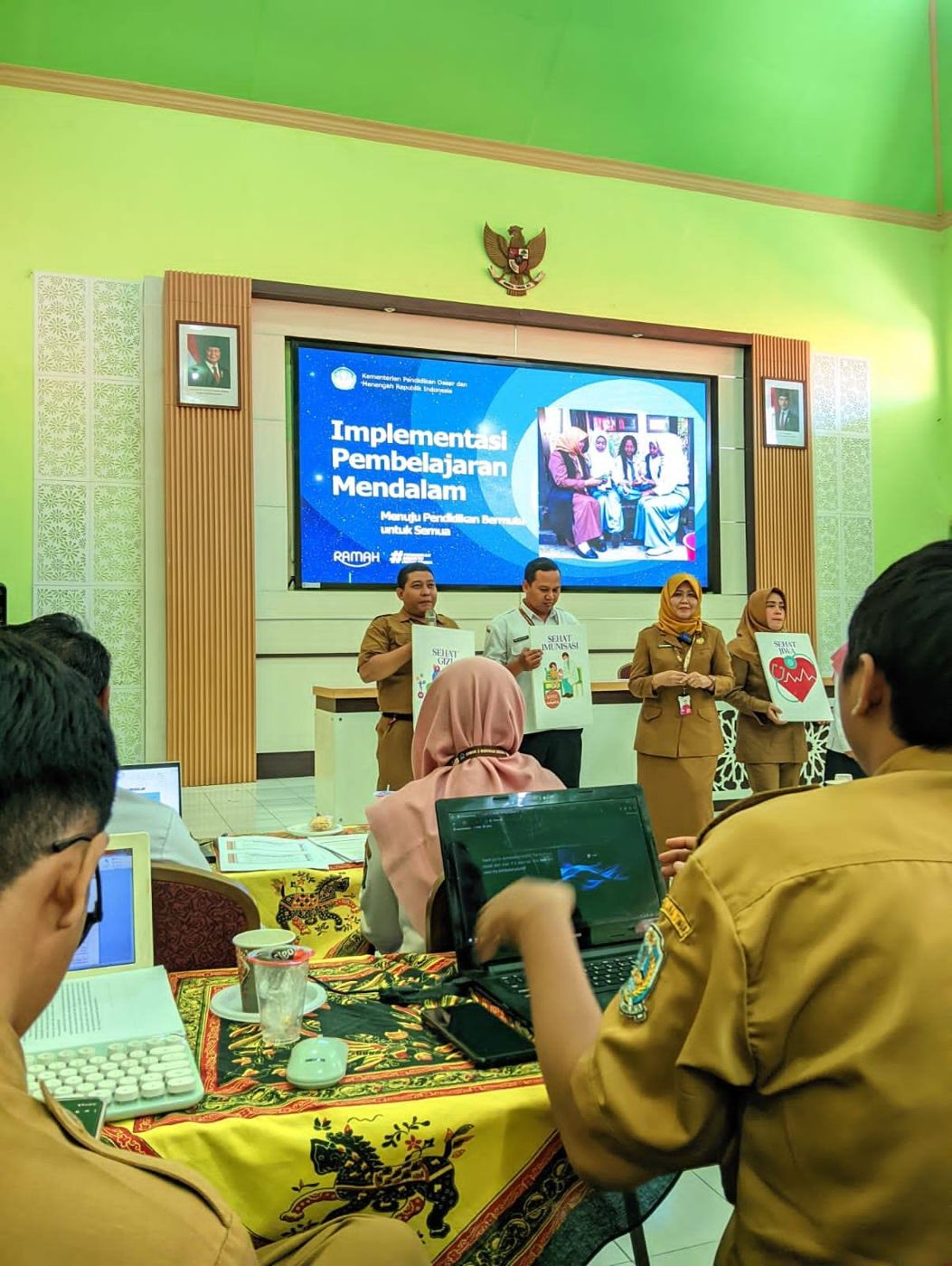 Kegiatan Pengimbasan Implementasi Pembelajaran Mendalam