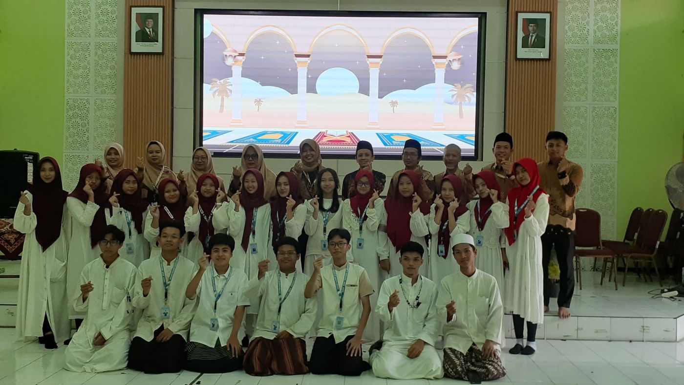 Spiritual motivation bersama coach Mr.Dian Saputra,S.T ( International Trainer)