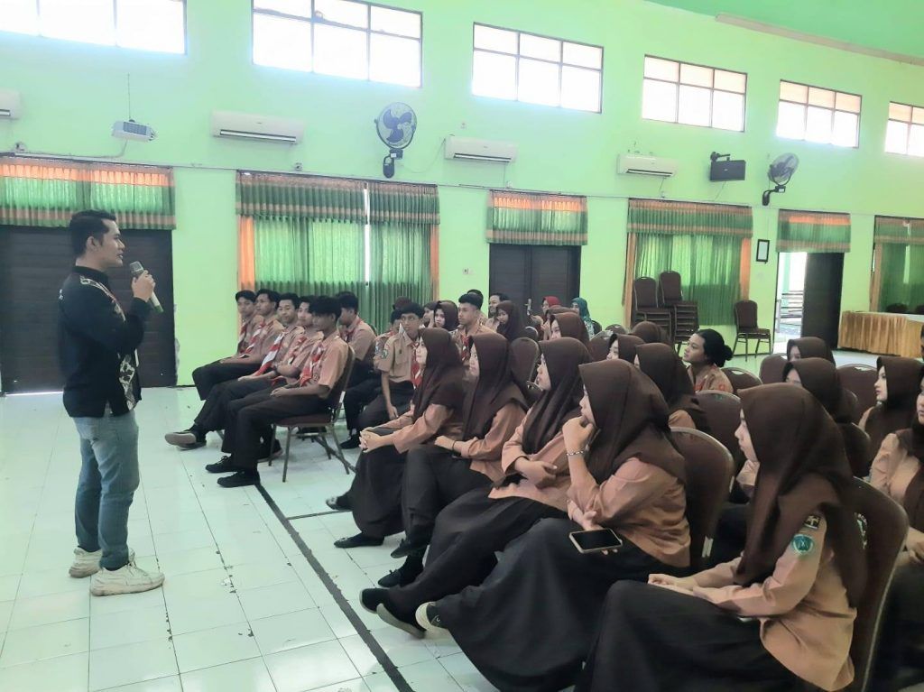 Pelatihan Alfamart Kelas XI Bisnis Digital